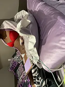 iveedie017 online show from 22, 3, 2026