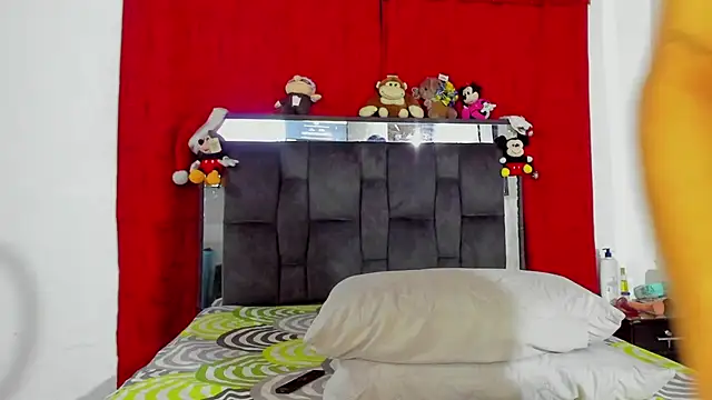 Snapshot of chloe_vasquez710 chatting on 10, 1, 2025 chloe vasquez710 online show from 10, 1, 2025