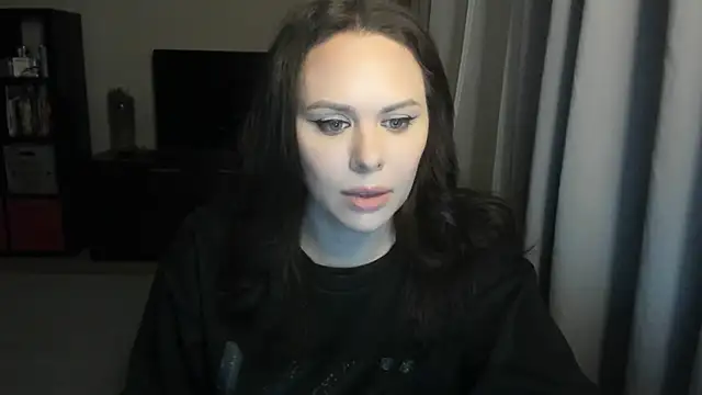 MollyCheiz online show from 8, 2, 2026