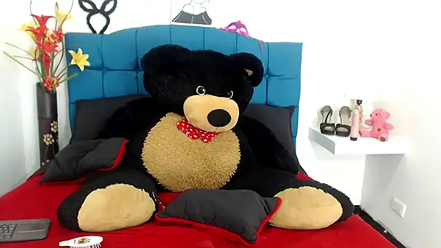 Bonnie-Kim online show from 13, 1, 2025