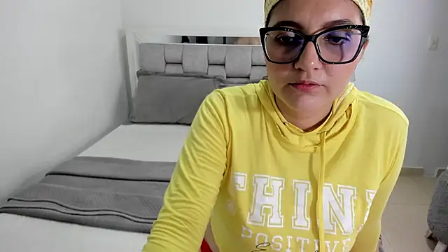 Camilaa bueno online show from 17, 7, 2026