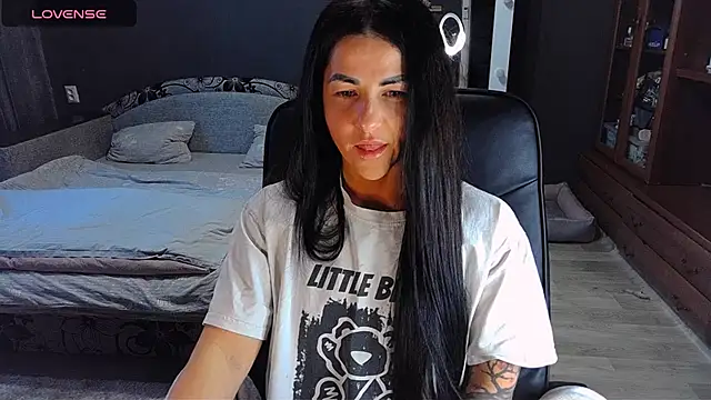Snapshot of Aria_Dl chatting on 9, 3, 2026 Aria Dl online show from 9, 3, 2026