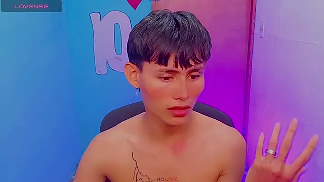 tanjiro cute online show from 23, 3, 2026