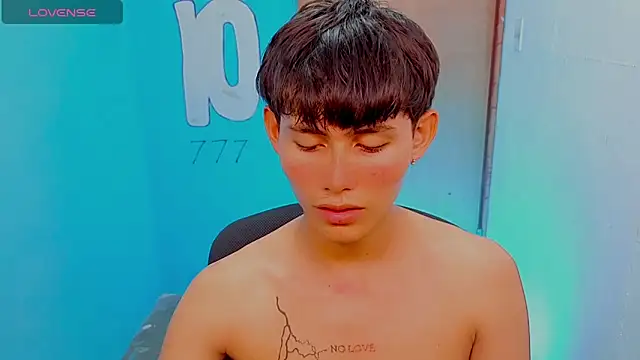 tanjiro cute online show from 12, 4, 2026