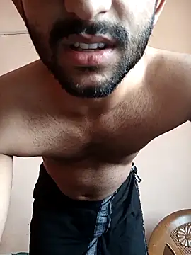 Vignesh3246 online show from 18, 12, 2025