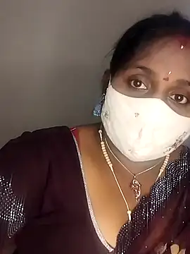 Sexy Radhikaa online show from 19, 3, 2025