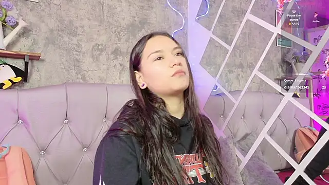 Megan sophia2 online show from 28, 11, 2025