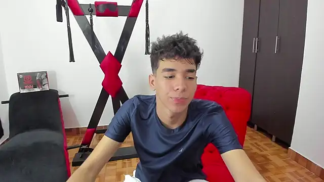 Snapshot of Harry_LatinBoy chatting on 10, 1, 2025 Harry LatinBoy online show from 10, 1, 2025