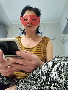 Snapshot of Vagabondainnamorata chatting on 5, 2, 2026 Vagabondainnamorata online show from 5, 2, 2026