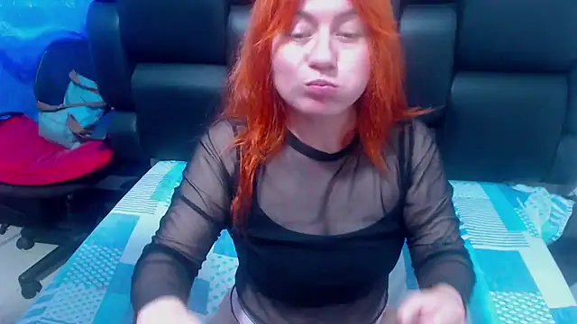 XxMiaSexxyHotxX online show from 9, 10, 2025