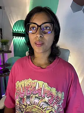 LollaByer online show from 25, 5, 2026