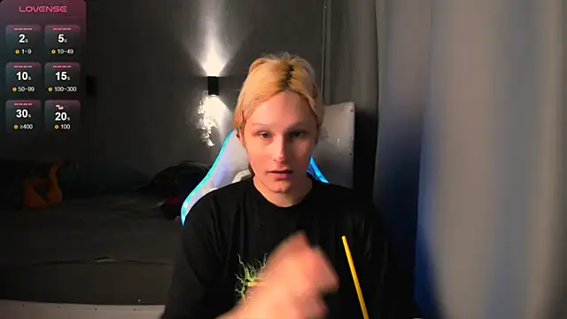 Kleo Godde online show from 25, 10, 2025