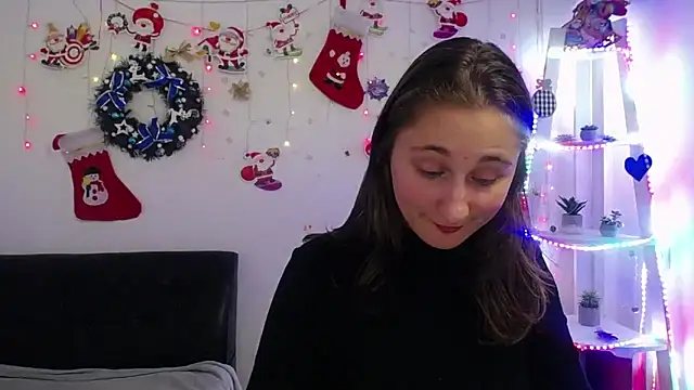 MichelLeee online show from 10, 1, 2025