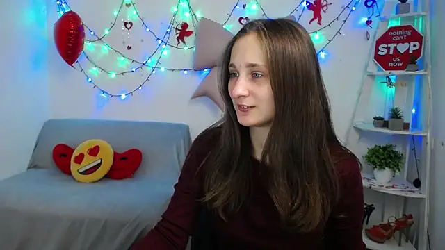 Snapshot of MichelLeee chatting on 7, 2, 2026 MichelLeee online show from 7, 2, 2026