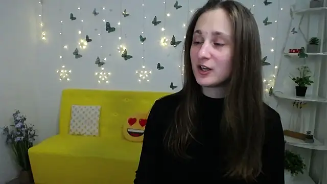 Snapshot of MichelLeee chatting on 1, 3, 2026 MichelLeee online show from 1, 3, 2026