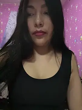 Snapshot of Velyn_18 chatting on 16, 12, 2025 Velyn 18 online show from 16, 12, 2025