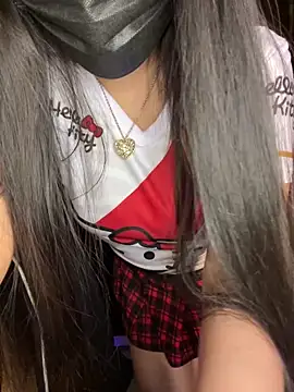 Snapshot of Velyn_18 chatting on 11, 2, 2026 Velyn 18 online show from 11, 2, 2026