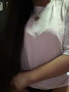 Snapshot of Velyn_18 chatting on 20, 2, 2026 Velyn 18 online show from 20, 2, 2026