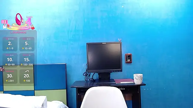 Snapshot of Ella_Rousse chatting on 19, 2, 2026 Ella Rousse online show from 19, 2, 2026