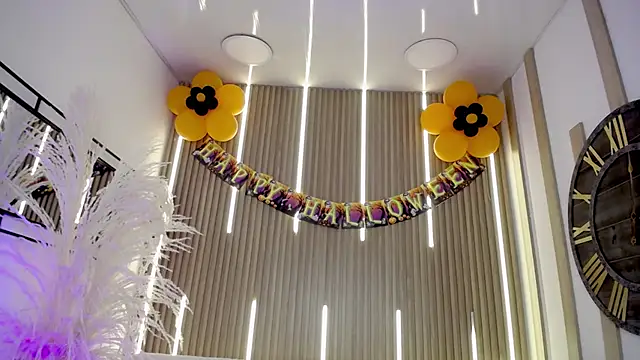 Aniie Doll online show from 31, 10, 2025