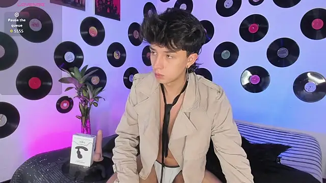 juandaaap online show from 4, 2, 2026