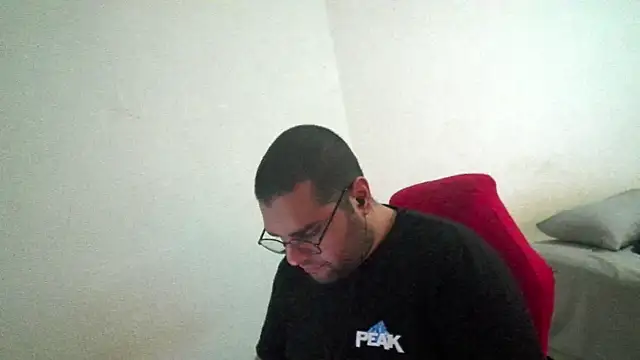 Snapshot of Lalokhalifo chatting on 5, 1, 2025 Lalokhalifo online show from 5, 1, 2025