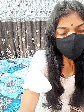 Cute-Bhavya online show from 5, 3, 2025