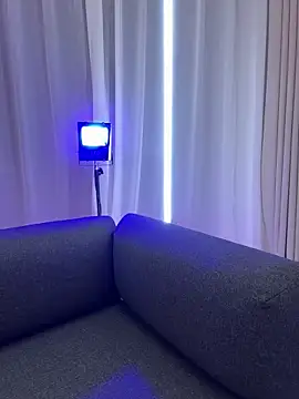 Selenaaaaa- online show from 22, 3, 2025