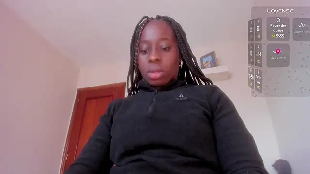 Snapshot of aafricaa chatting on 18, 3, 2025 aafricaa online show from 18, 3, 2025