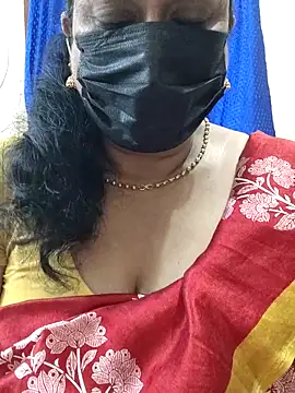 Snapshot of rekha_naier chatting on 18, 11, 2025 rekha naier online show from 18, 11, 2025