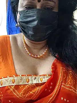 Snapshot of rekha_naier chatting on 19, 11, 2025 rekha naier online show from 19, 11, 2025