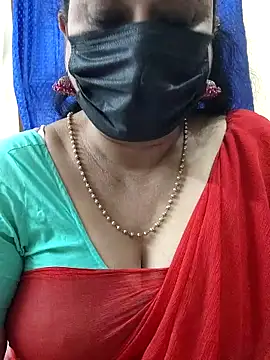 Snapshot of rekha_naier chatting on 18, 12, 2025 rekha naier online show from 18, 12, 2025