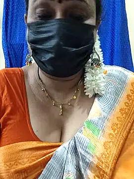 Snapshot of rekha_naier chatting on 19, 12, 2025 rekha naier online show from 19, 12, 2025