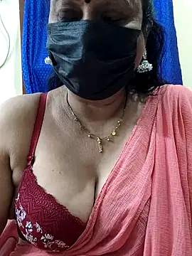 Snapshot of rekha_naier chatting on 5, 1, 2026 rekha naier online show from 5, 1, 2026