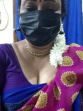 Snapshot of rekha_naier chatting on 4, 2, 2026 rekha naier online show from 4, 2, 2026