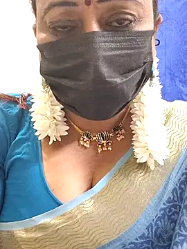 Snapshot of rekha_naier chatting on 8, 2, 2026 rekha naier online show from 8, 2, 2026