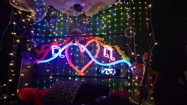 Snapshot of anonymouszN chatting on 4, 3, 2026 anonymouszN online show from 4, 3, 2026