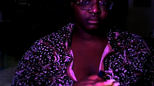 Snapshot of BigKittyRaven chatting on 7, 12, 2024 BigKittyRaven online show from 7, 12, 2024