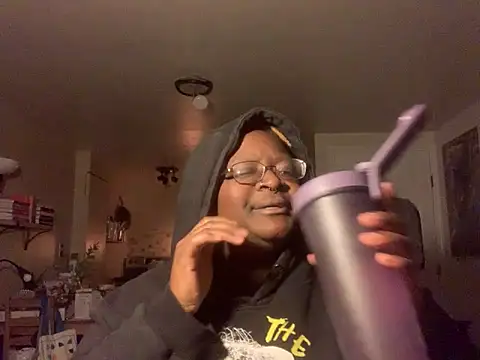 Snapshot of BigKittyRaven chatting on 3, 1, 2025 BigKittyRaven online show from 3, 1, 2025