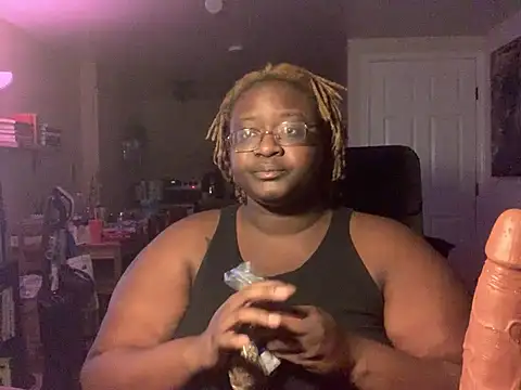 Snapshot of BigKittyRaven chatting on 7, 2, 2025 BigKittyRaven online show from 7, 2, 2025