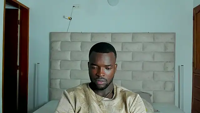 Snapshot of Dylan_Taylor chatting on 16, 2, 2026 Dylan Taylor online show from 16, 2, 2026