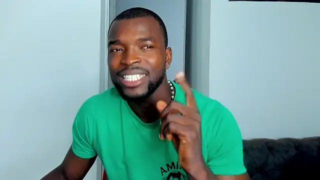 Snapshot of Dylan_Taylor chatting on 24, 3, 2026 Dylan Taylor online show from 24, 3, 2026