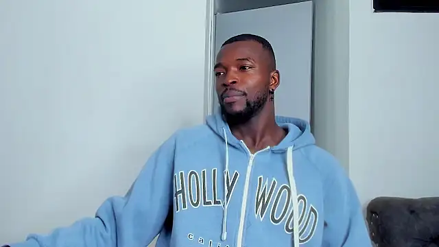 Snapshot of Dylan_Taylor chatting on 1, 4, 2026 Dylan Taylor online show from 1, 4, 2026