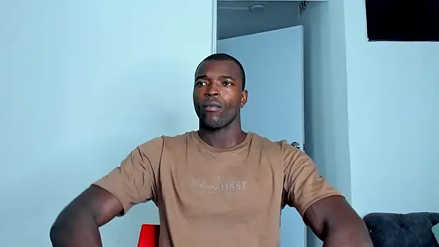 Snapshot of Dylan_Taylor chatting on 14, 4, 2026 Dylan Taylor online show from 14, 4, 2026