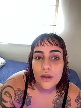 Snapshot of name_less_lulu chatting on 21, 5, 2026 name less lulu online show from 21, 5, 2026