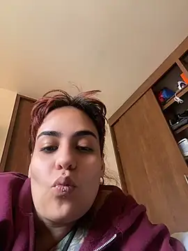 Snapshot of name_less_lulu chatting on 1, 6, 2026 name less lulu online show from 1, 6, 2026
