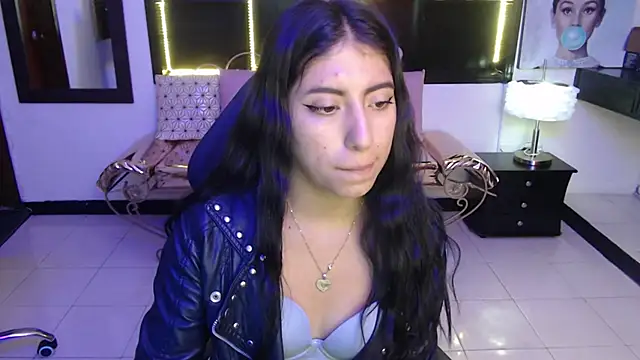 Snapshot of Angela_Diaz_ chatting on 13, 1, 2025 Angela Diaz online show from 13, 1, 2025