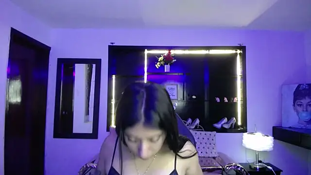 Snapshot of Angela_Diaz_ chatting on 27, 1, 2025 Angela Diaz online show from 27, 1, 2025