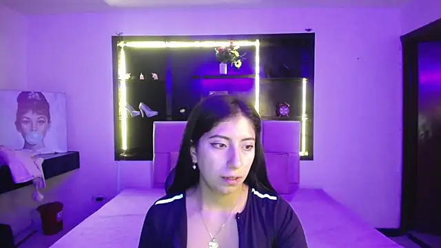 Snapshot of Angela_Diaz_ chatting on 31, 1, 2025 Angela Diaz online show from 31, 1, 2025