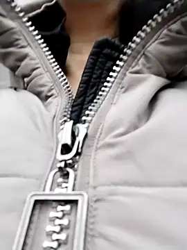 Lorrain Dorrie online show from 3, 3, 2025